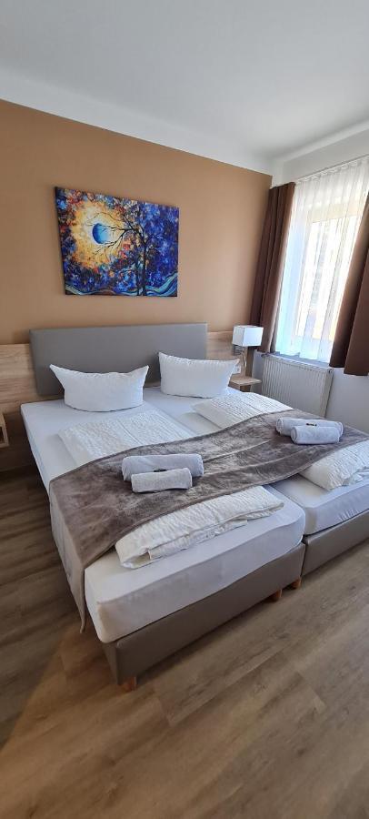 Pension Am Stern Λειψία Εξωτερικό φωτογραφία